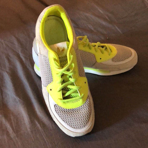 Adidas ZX 800 DB in Chalk/Electric Lemon - Picture 2 of 4